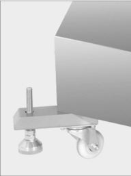 سكاكين وثلاث مطحنة لحوم شبكية