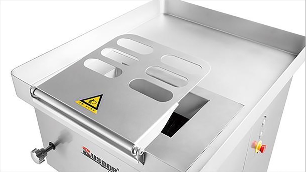 قطاعة شرائح اللحم من النوع الهندسي2